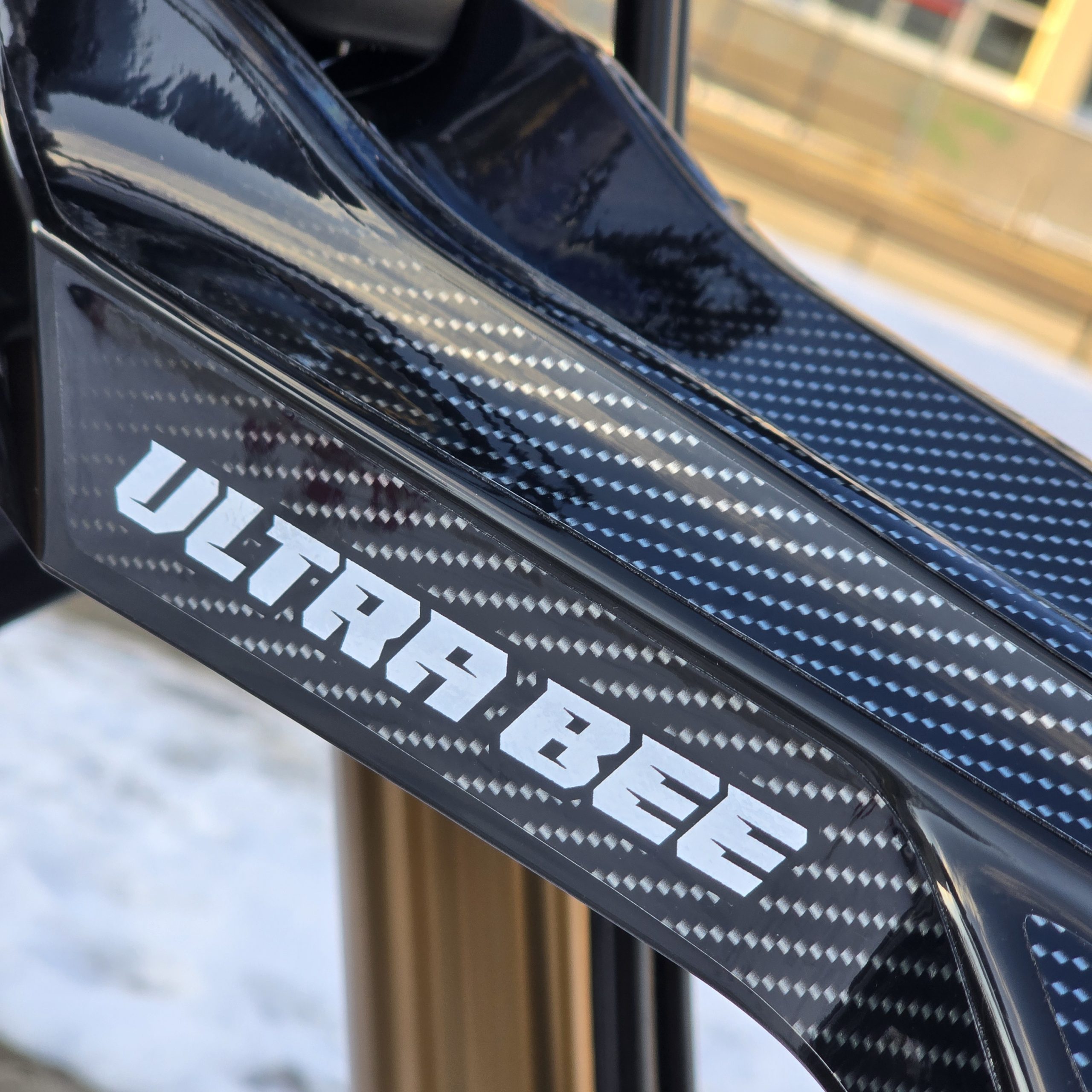 Surron Ultra Bee HP 2026 L3e Carbon Edition 🎱 - obrazek 16