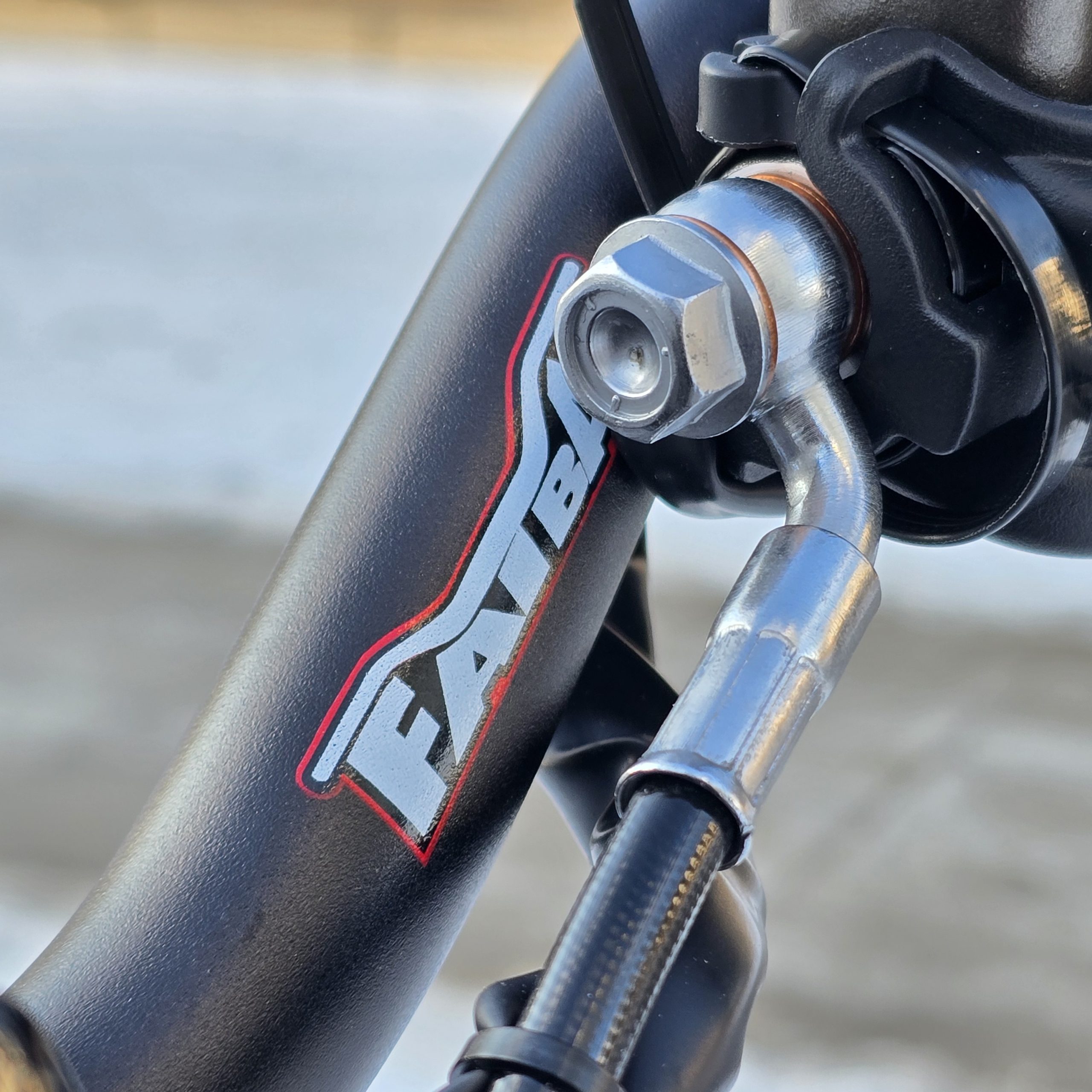 Surron Ultra Bee HP 2026 L3e Carbon Edition 🎱 - obrazek 17