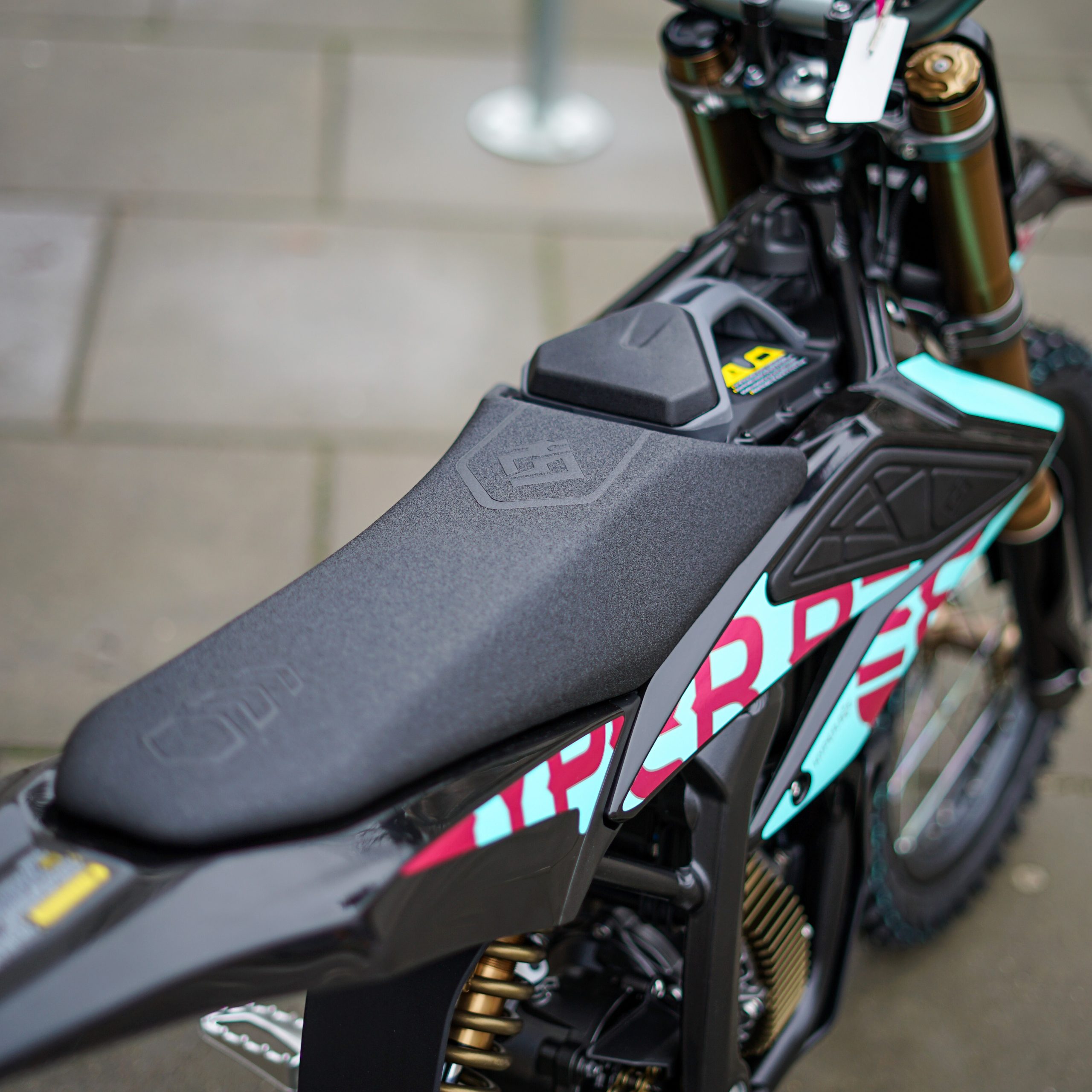 Surron Hyper Bee - obrazek 11