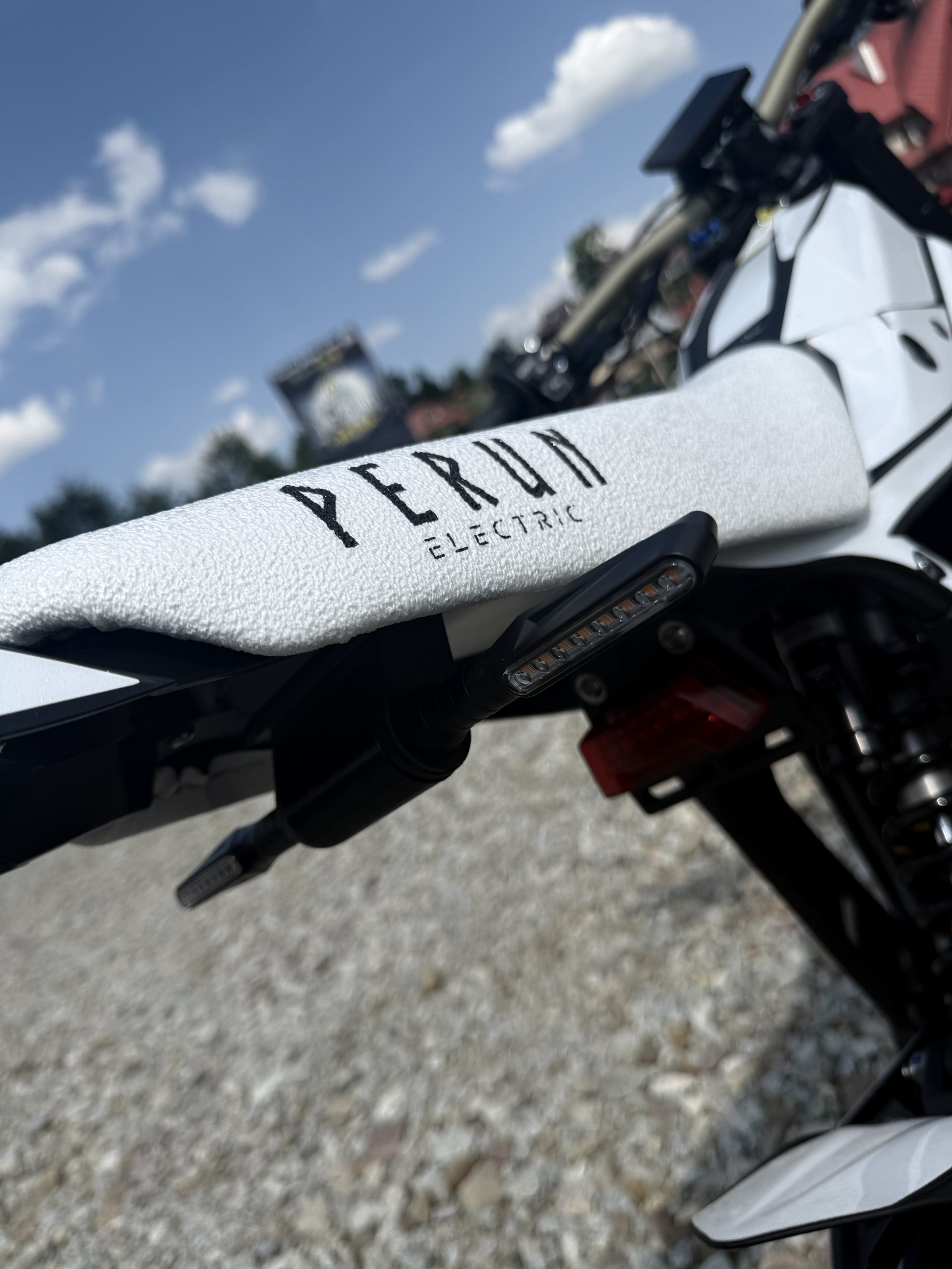 Talaria MX4 Stardust White L1E Perun Electric - obrazek 15