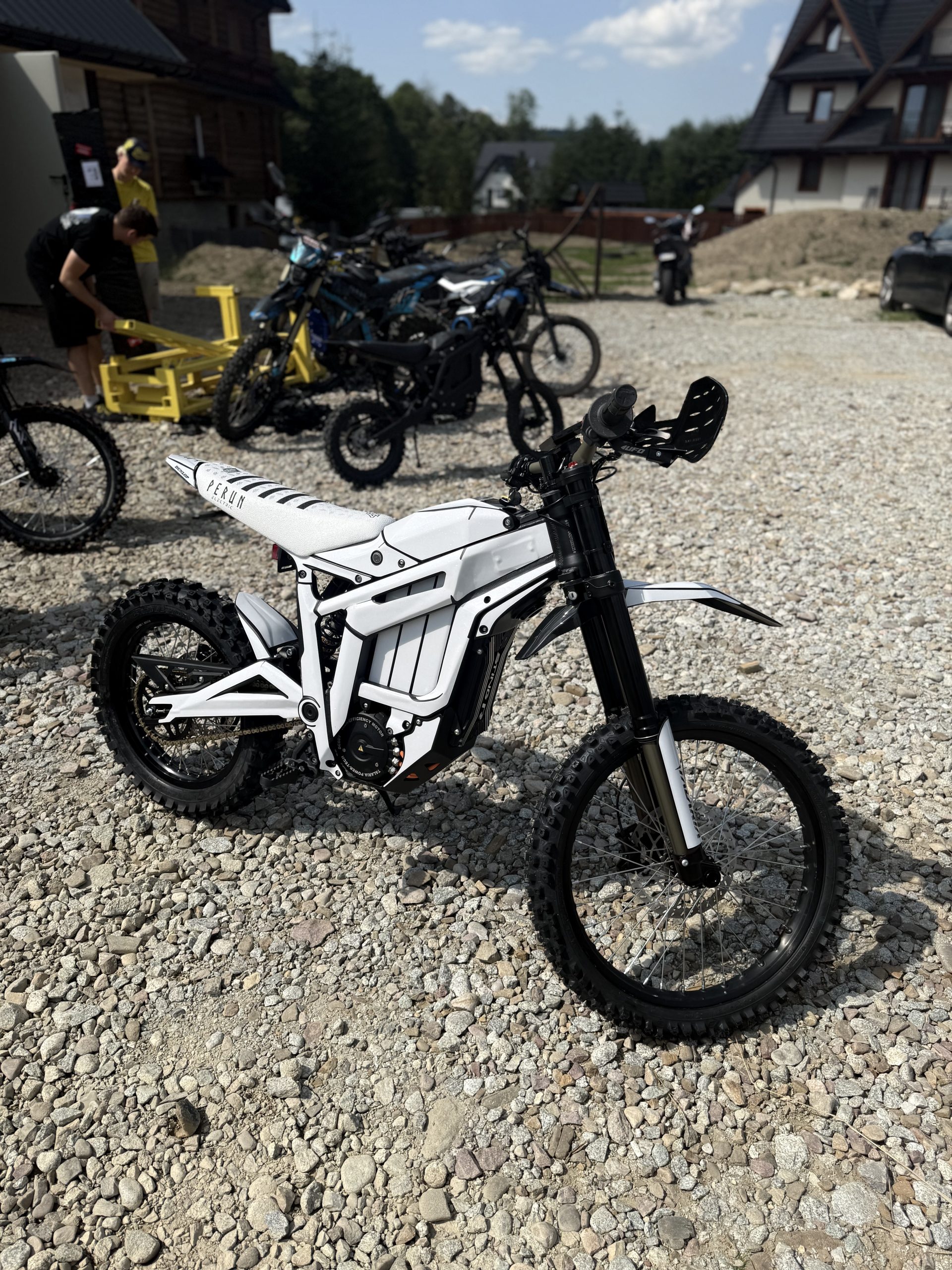 Talaria MX4 Stardust White L1E Perun Electric - obrazek 21