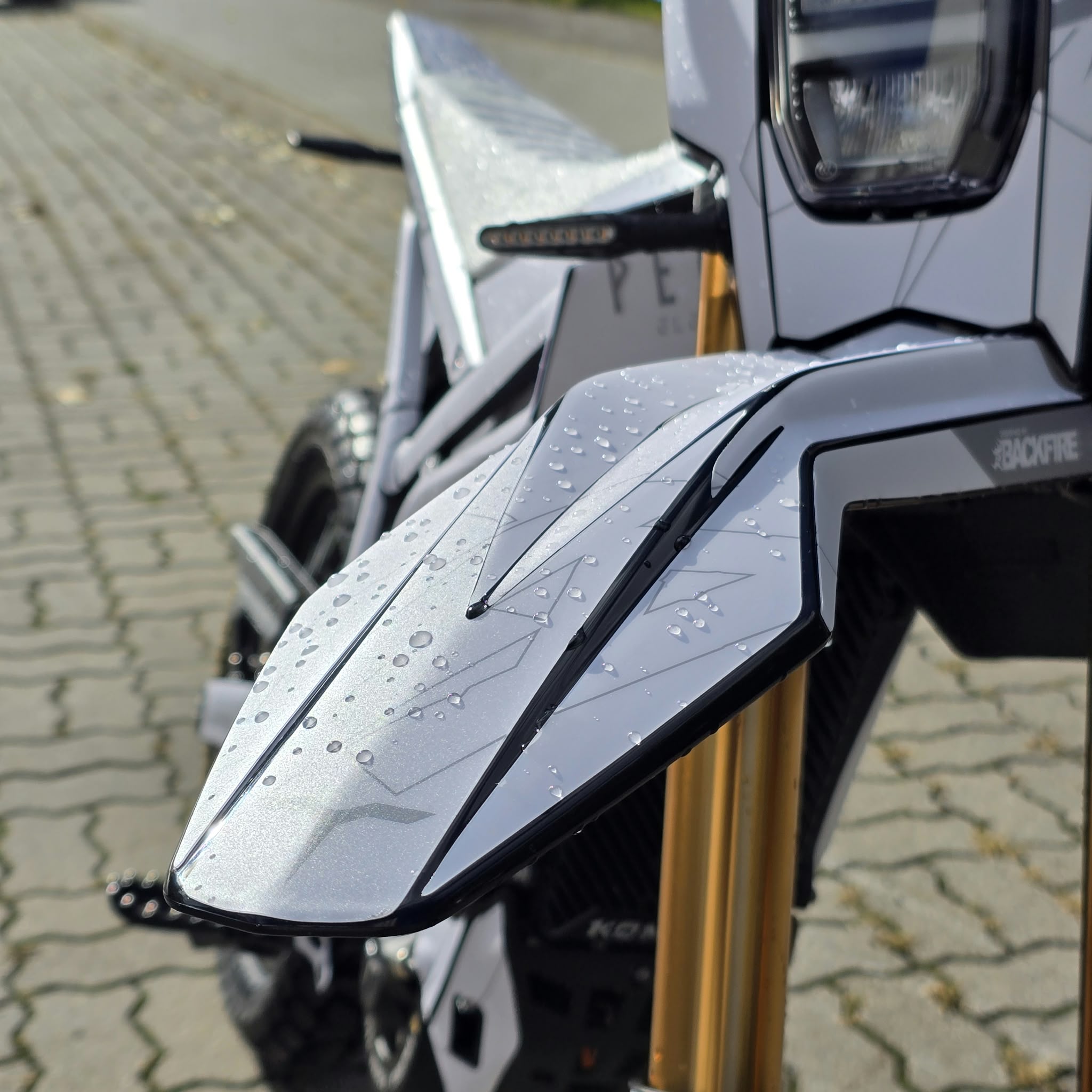 Talaria Komodo MAX Dual Sport Arctic White - L3E - obrazek 9